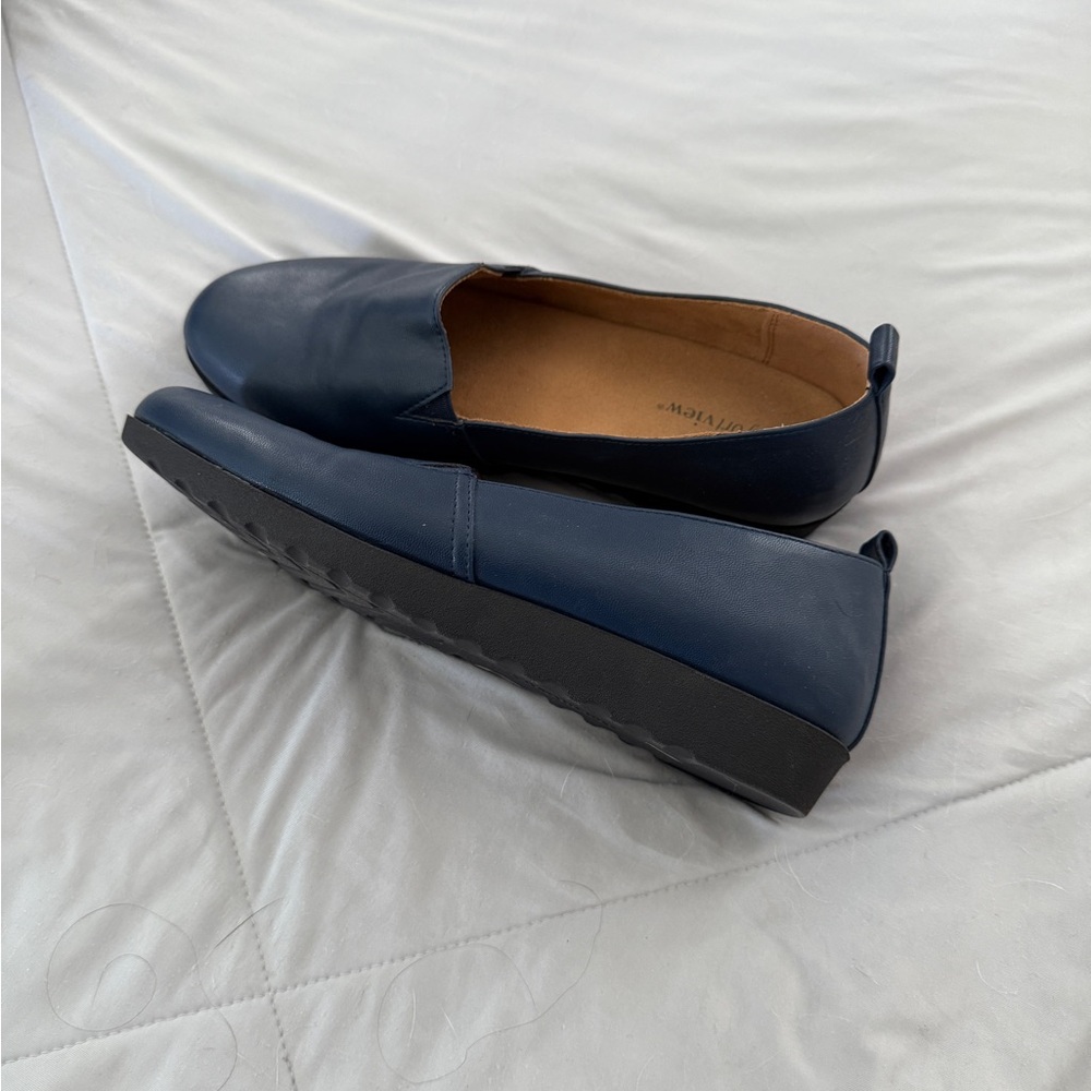 Comfortview Classic Navy Slip-Ons - Picture 3 of 5